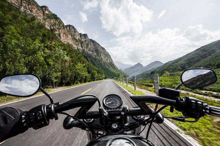 Cómo vencer la inseguridad en viajes internacionales en moto