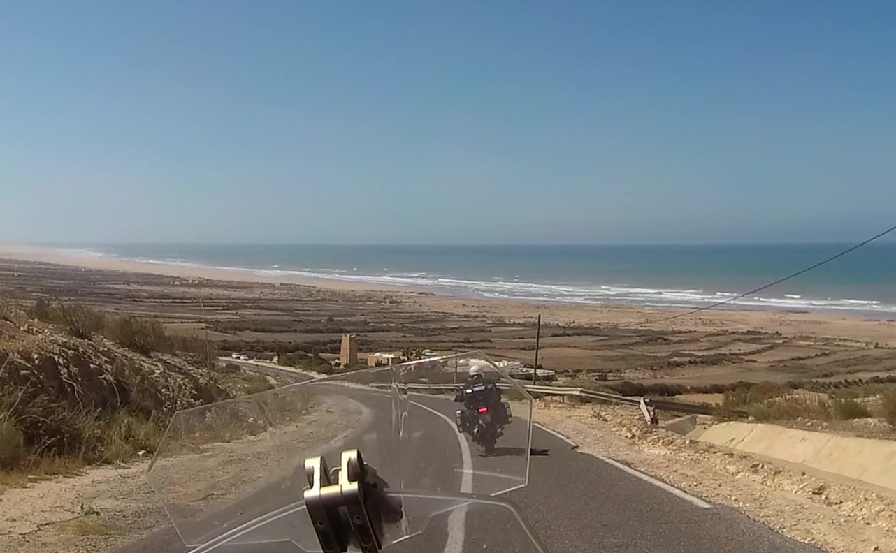 viajar a Marruecos en moto acompañado