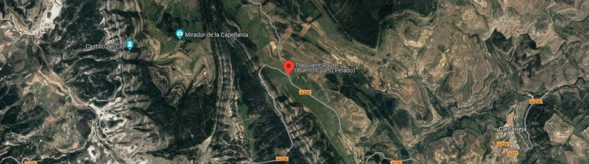 puerto de cuarto pelado en la ruta del silencio