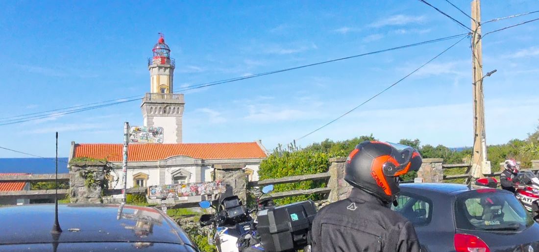 El Faro de Higuer y la Ruta Transcantábrica en Moto