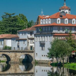 Estrada Nacional 2 en moto