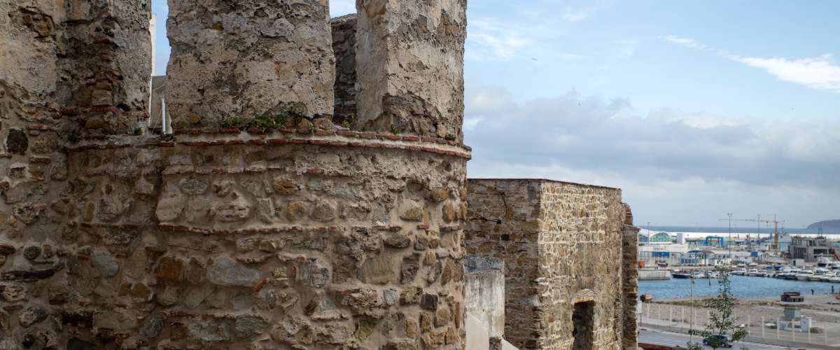 Viajar en moto por Marruecos lejos de rutas turísticas