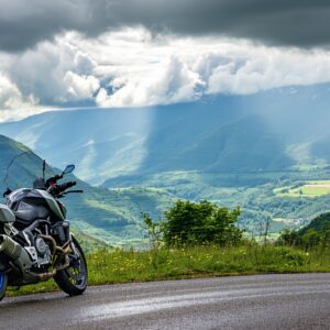 La moto ideal para hacer la Transcantábrica: guía completa para elegir bien